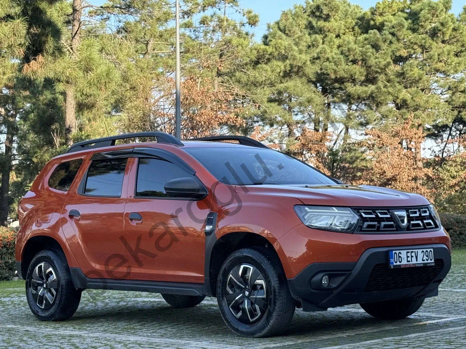 DACIA DUSTER COMFORT 1.3 TCE 150 4x4 - 2