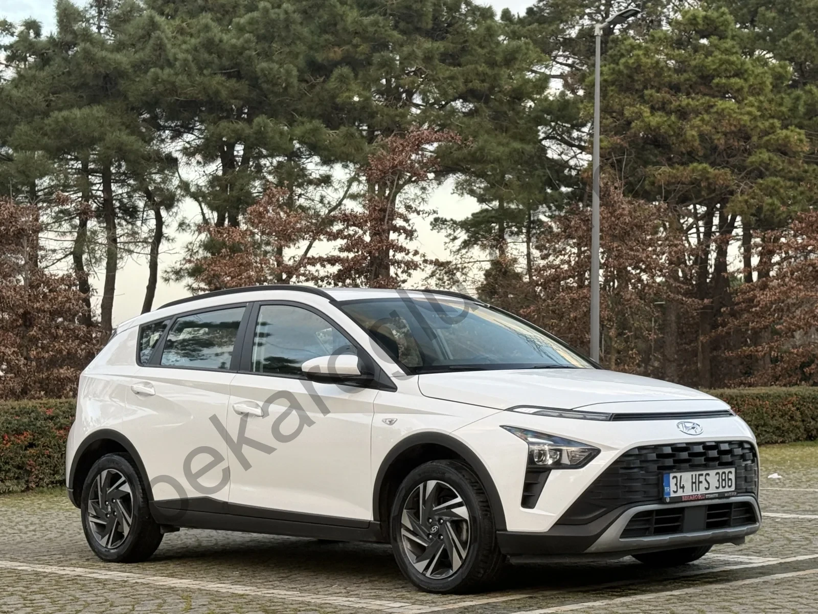 HYUNDAI BAYON 1.4 MPI JUMP 6MT - 2