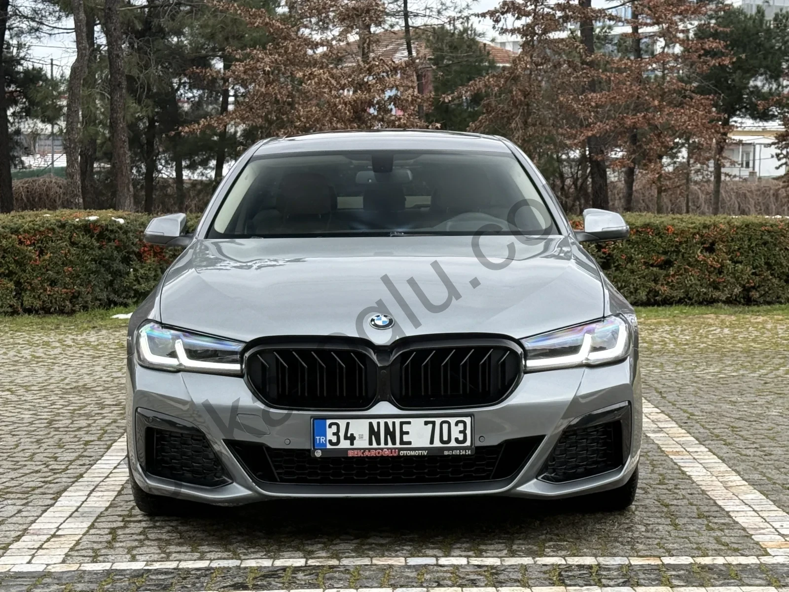 BMW 520i SEDAN 1.6 (170)